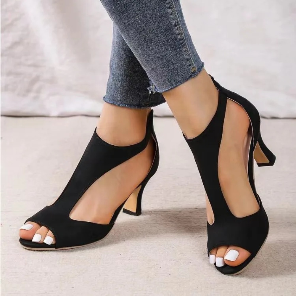 Sandalias de tacón alto de cue - Shoe Brush reseña y precio